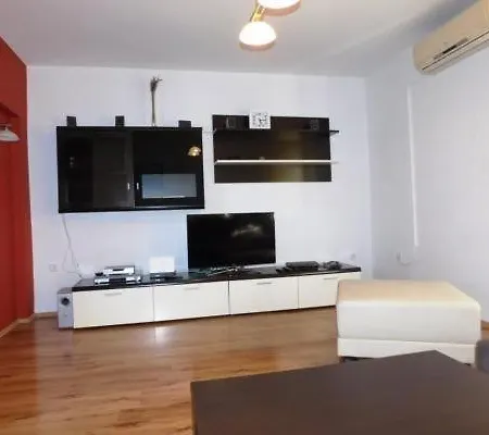 Behagliche In Mit Terrasse Und Grill Apartment